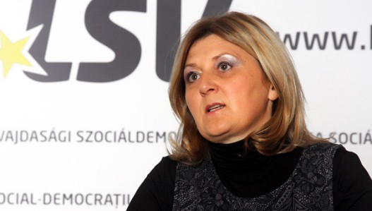 Председница Радне групе за националне мањине у Скупштини Србије Олена Папуга из Лиге социјалдемократа Војводине (ЛСВ) Olena-Papuga
