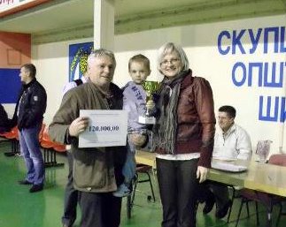 Победник зимског турнира у малом фудбалу је екипа Универзал из Шида